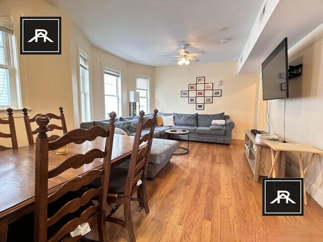 76 Brooks St in Boston, MA - Building Photo - Building Photo