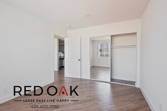 310 S Kenmore Ave in Los Angeles, CA - Building Photo - Building Photo