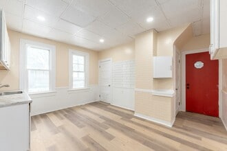 3794 W 38th St in Cleveland, OH - Building Photo - Building Photo
