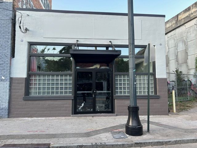 property at 260 Auburn Ave NE