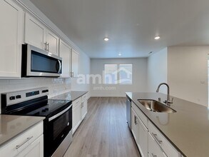 4823 85th Dr NE in Marysville, WA - Building Photo - Building Photo