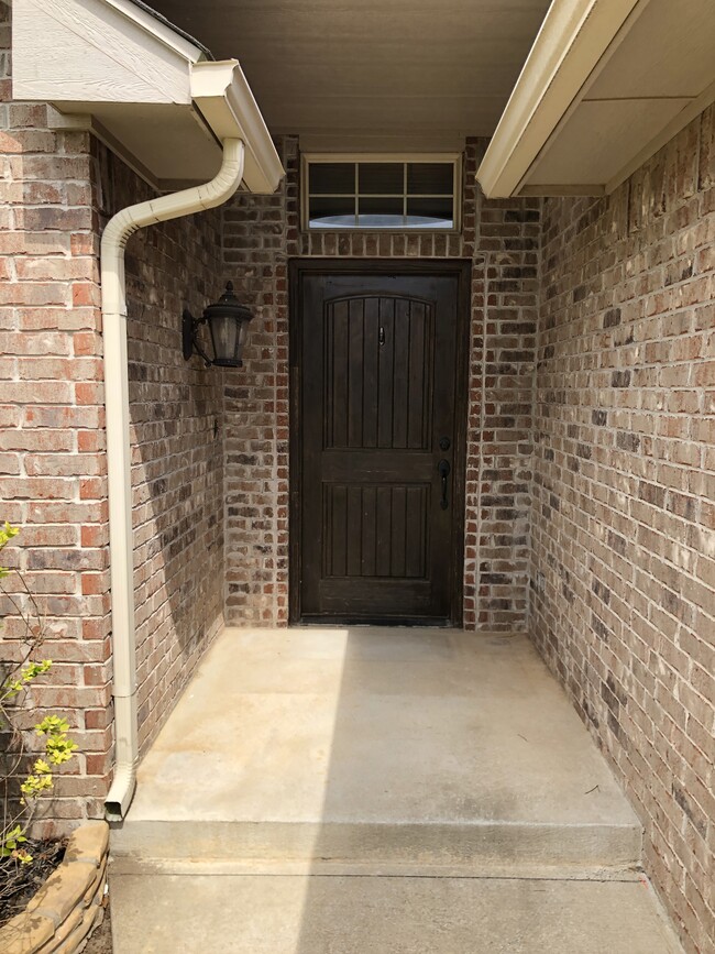2038 Thomas Trail in Edmond, OK - Building Photo - Building Photo