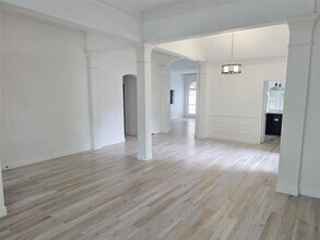 138 Summer Storm Pl in Spring, TX - Foto de edificio - Building Photo