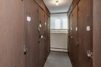 3508 Colfax Ave S in Minneapolis, MN - Building Photo - Interior Photo