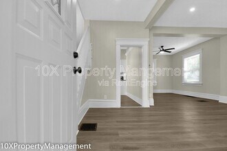 2014 Floral Ave in Columbus, OH - Building Photo - Building Photo