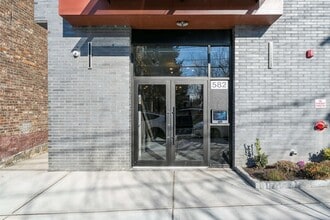 582 66th St in West New York, NJ - Building Photo - Building Photo