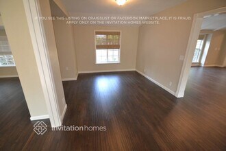 17363 Saticoy St in Los Angeles, CA - Building Photo - Building Photo