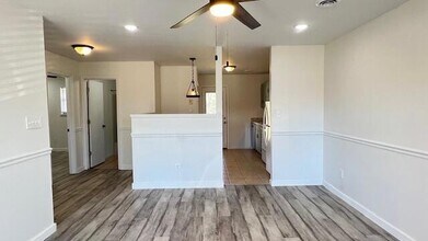 147 Eastview Ave in Cleveland, TN - Foto de edificio - Building Photo