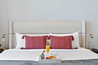 398 NE 5th St in Miami, FL - Foto de edificio - Building Photo