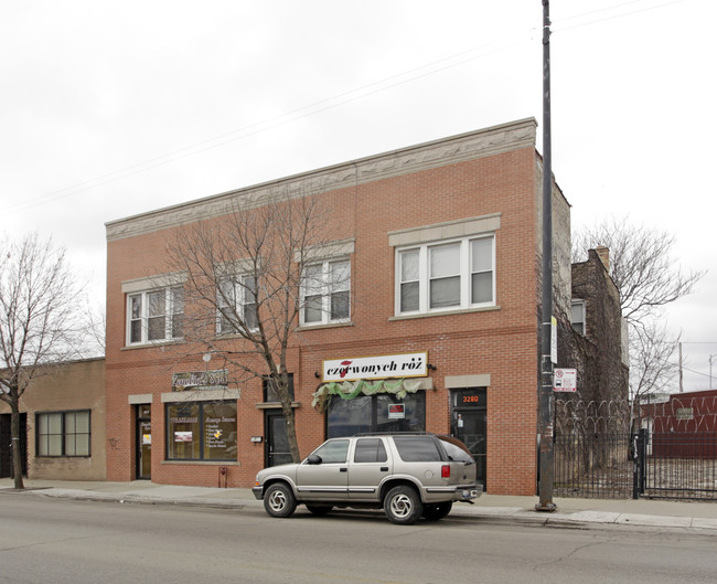 3278-3280 N Milwaukee Ave in Chicago, IL - Building Photo - Building Photo