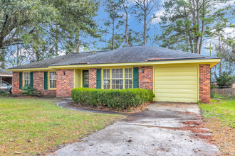 14 Sheridan Dr in Savannah, GA - Building Photo - Building Photo