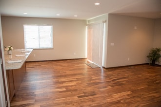 6301 Saulk Trail in Asbury, IA - Building Photo - Building Photo