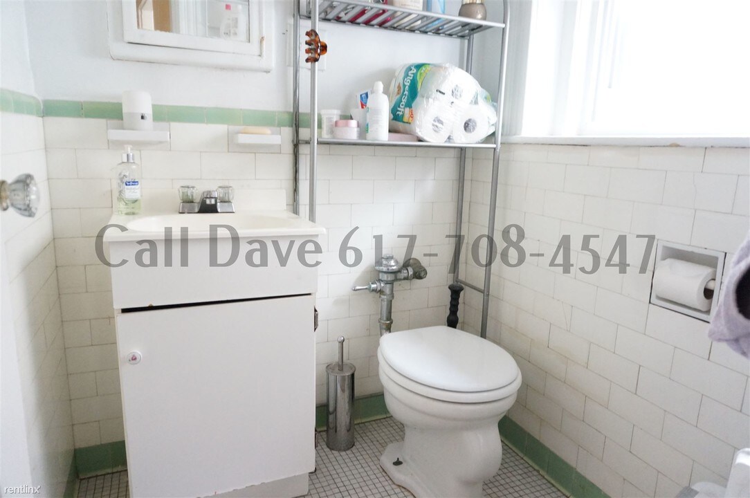 132 Sutherland Rd-Unit -# 66K in Boston, MA - Building Photo