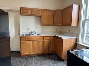 1235B Bailey St in Harrisburg, PA - Building Photo - Building Photo