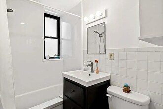1400 Commonwealth Ave, Unit 6 in Boston, MA - Foto de edificio - Building Photo