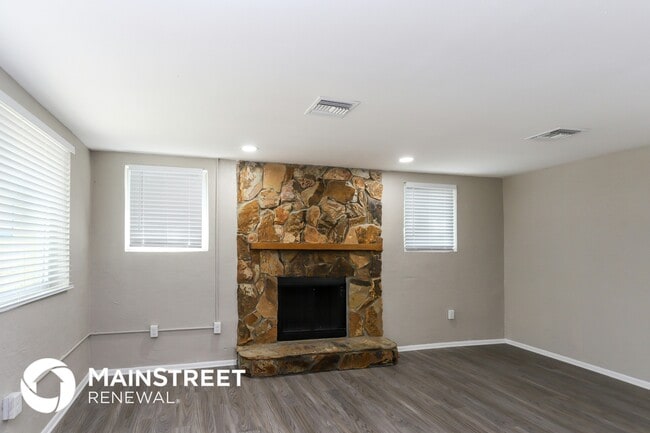 624 75th St N in St. Petersburg, FL - Building Photo - Building Photo