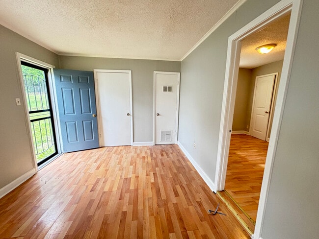 3932 Dearborn St in Memphis, TN - Building Photo - Building Photo