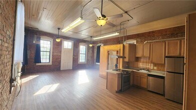 2594 Front St, Unit 5 in Slidell, LA - Building Photo - Building Photo