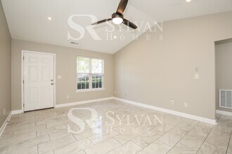 2086 Tea Berry Ct in Winston-Salem, NC - Building Photo - Building Photo