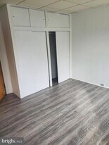 503 N Hermitage Ave in Trenton, NJ - Building Photo