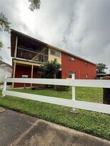7126 Vandeman St in Houston, TX - Building Photo