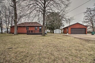 125 4th St NE in Crosby, MN - Building Photo - Building Photo