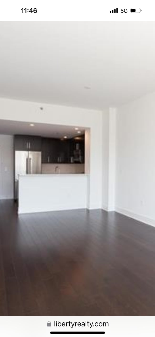 1100 Maxwell Ln, Unit 705 in Hoboken, NJ - Building Photo - Building Photo