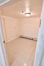 1-72 Beach 115th St in Queens, NY - Building Photo - Building Photo