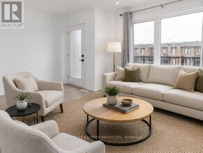 17 Fairlane Ave in Barrie, ON - Building Photo - Building Photo