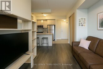 318 Spruce St in Waterloo, ON - Building Photo - Building Photo