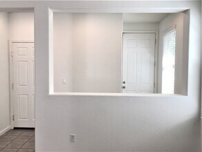 6704 Altesino Dr in Sparks, NV - Foto de edificio - Building Photo