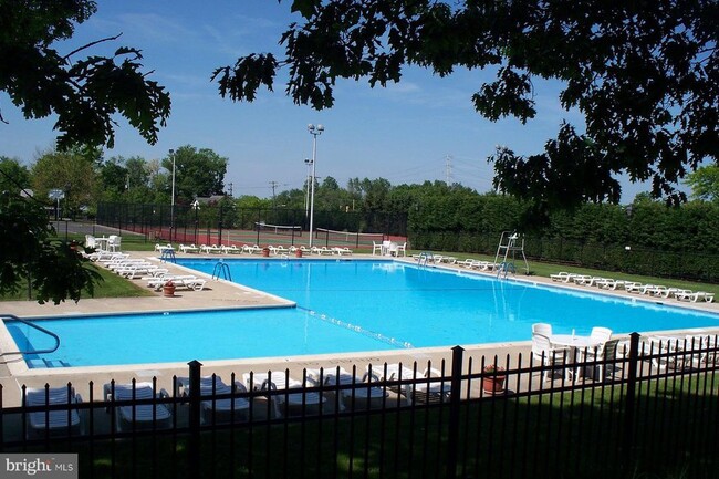 property at 1830 Pennland Ct