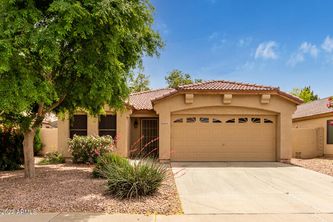 property at 10633 W Windsor Ave