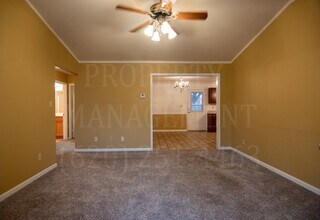 813 Shawnee St in South Coffeyville, OK - Building Photo - Building Photo