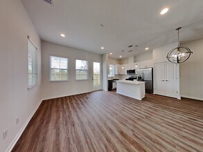 9902 Clark Rd in Houston, TX - Building Photo - Building Photo