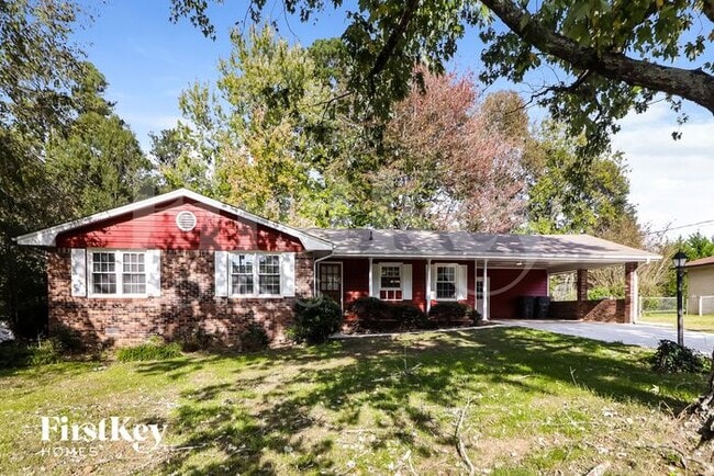 property at 1285 Gatewood Dr