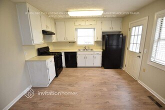 3696 Cherokee Overlook Dr in Canton, GA - Building Photo - Building Photo