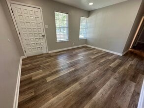 9010 Tedburn Cir in Little Rock, AR - Building Photo - Building Photo