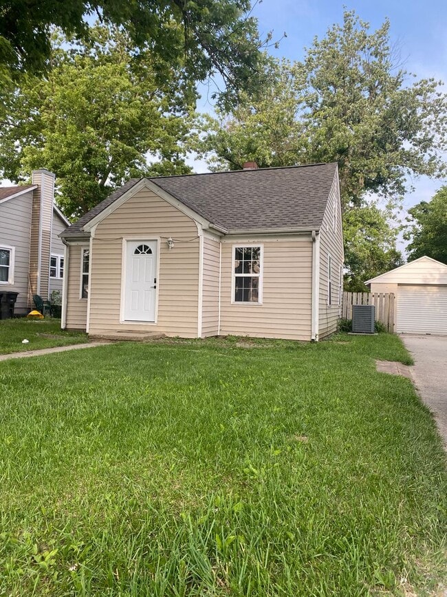 property at 714 S 31st St