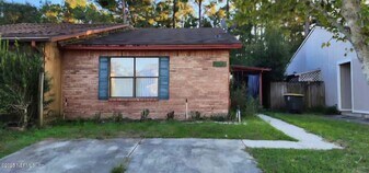 5542 Bennington Dr in Jacksonville, FL - Building Photo