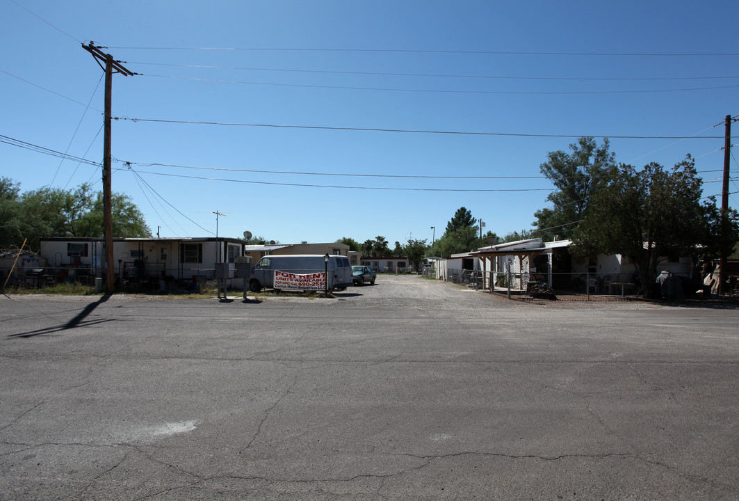 3138 E Prince Rd in Tucson, AZ - Building Photo