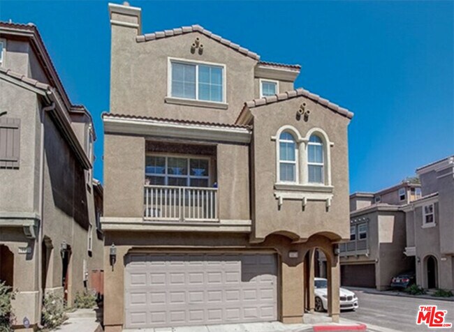 property at 14418 Cobblestone Ln