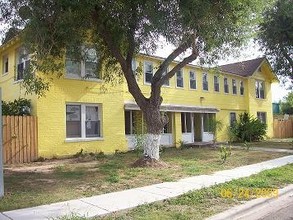 214 E Madison in Harlingen, TX - Building Photo - Building Photo