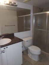 9022 W Atlantic Blvd, Unit 223 in Coral Springs, FL - Foto de edificio - Building Photo