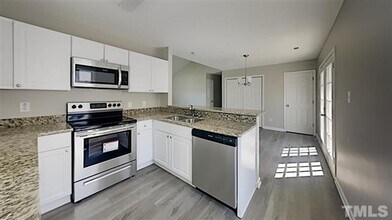 905 Dale St in Durham, NC - Building Photo - Building Photo