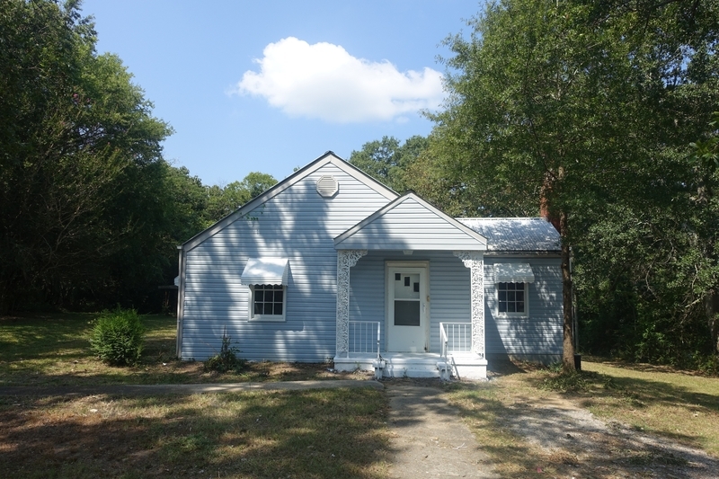 3212 Oakland Ave in Anniston, AL - Building Photo