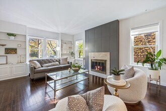 606 Barton Ave in Evanston, IL - Building Photo - Building Photo