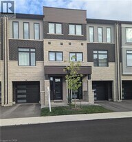 54 Cadwell Ln in Hamilton, ON - Building Photo