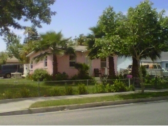 5918-5930 Loveland St in Bell Gardens, CA - Building Photo