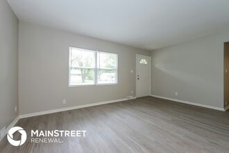 11304 Crystal Ave in Kansas City, MO - Foto de edificio - Building Photo